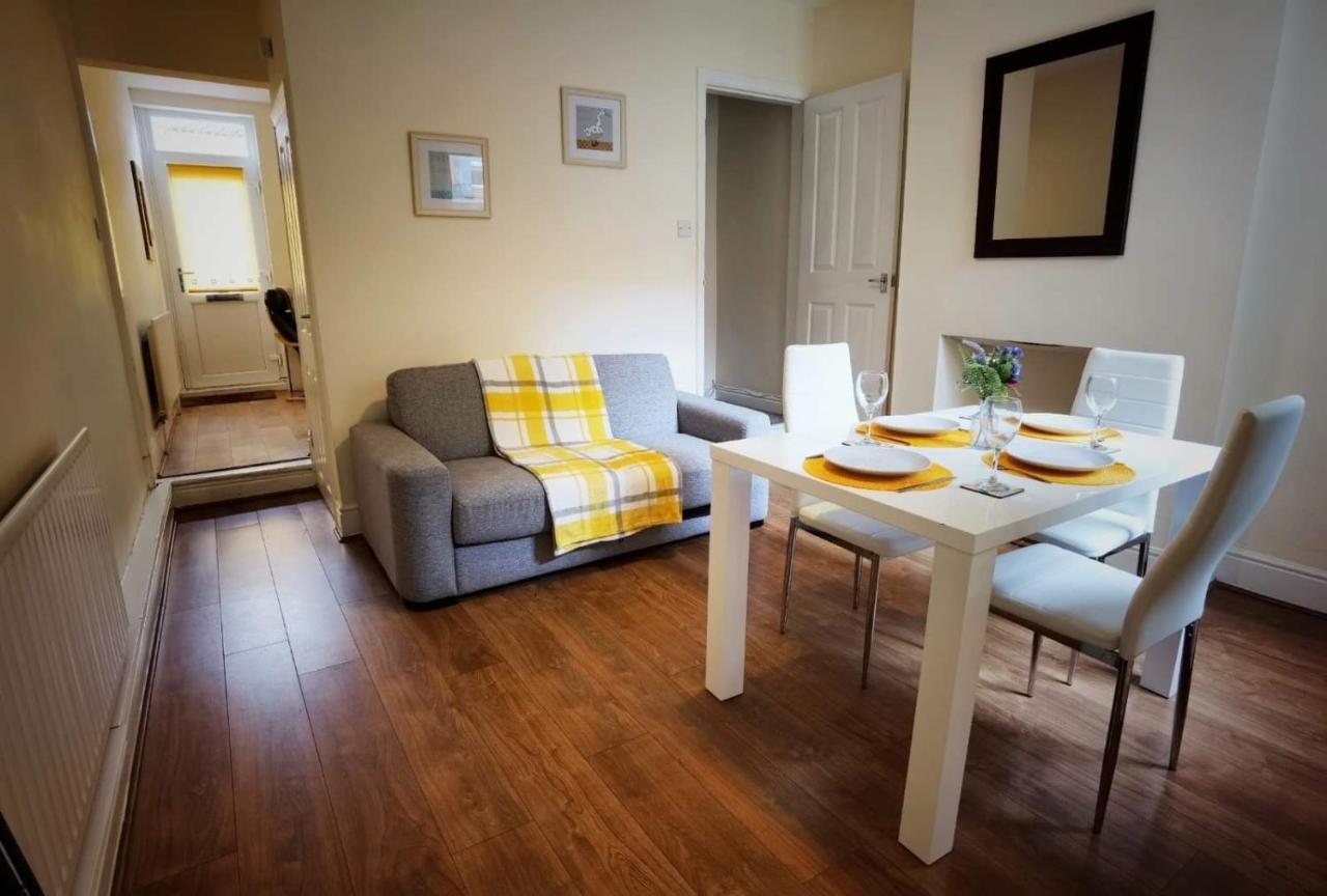 Villa Kenrick Street Great House Available For Guests And Contractors Parking And Wifi Nottingham Exterior foto