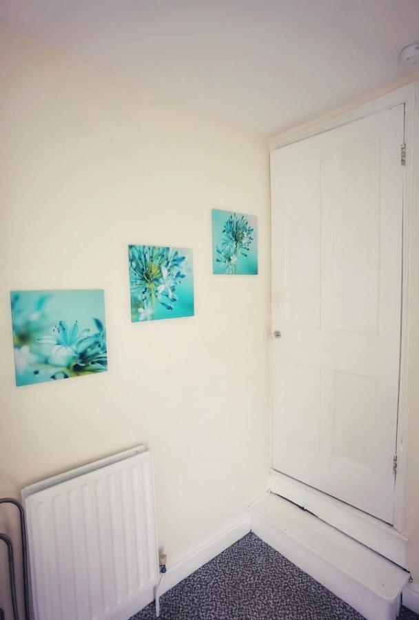 Villa Kenrick Street Great House Available For Guests And Contractors Parking And Wifi Nottingham Exterior foto